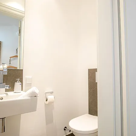 公寓 First Wolke 7